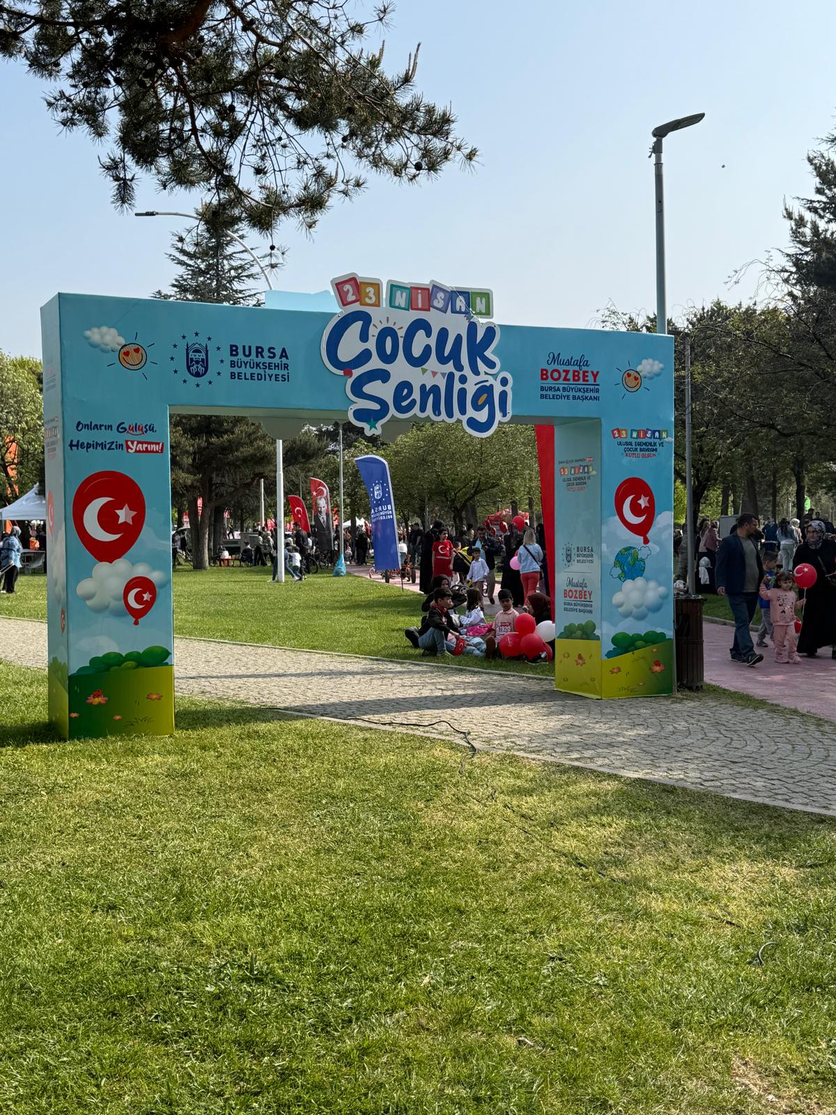 ERTEV, 23 Nisan Çocuk Şenlikleri'nde Merinos Parkı'ndaydı!